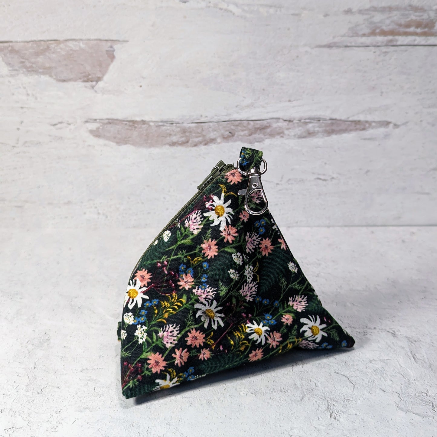 Wildflower Meadow Scherzo Zipper Pouch
