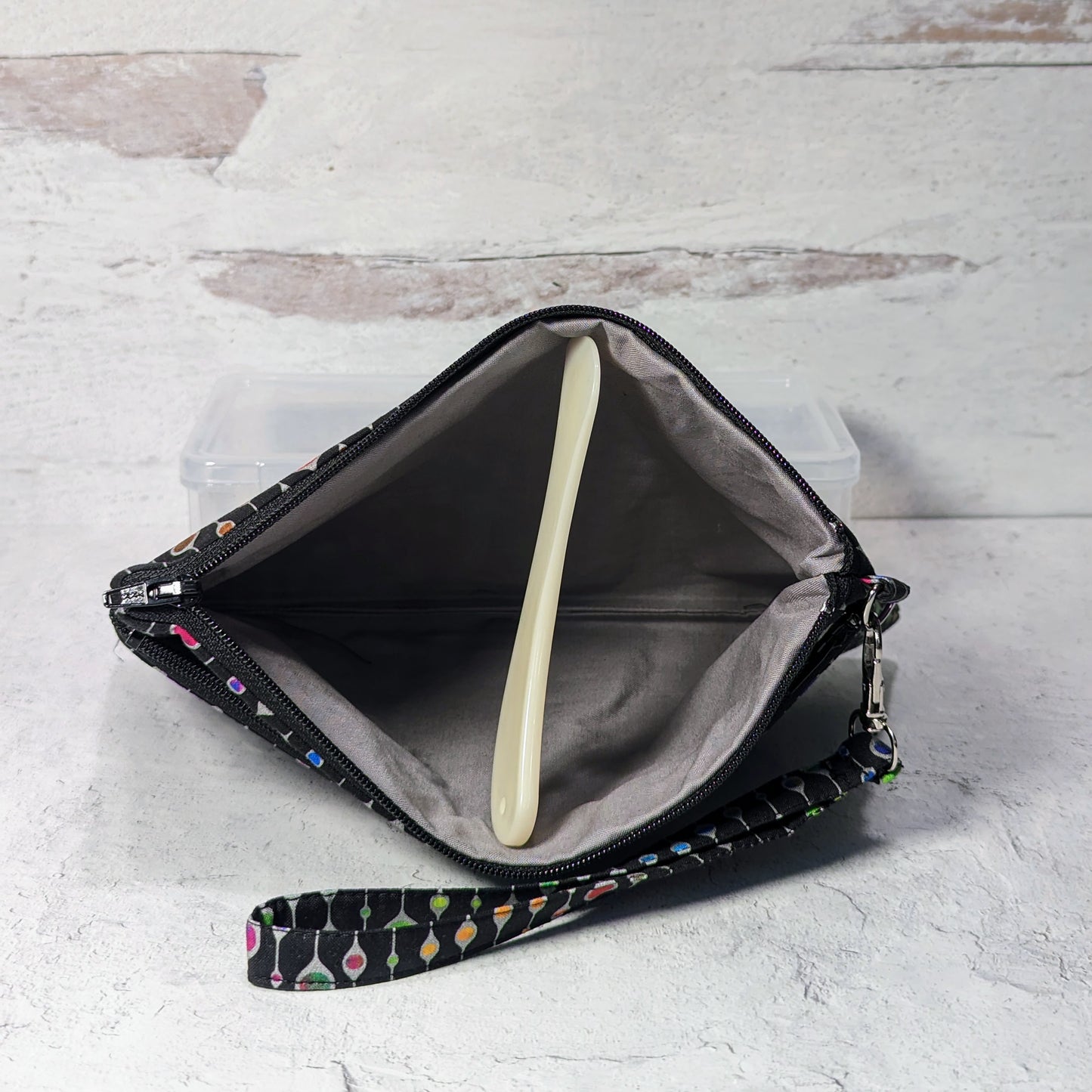 Prism Garland Duet Wristlet