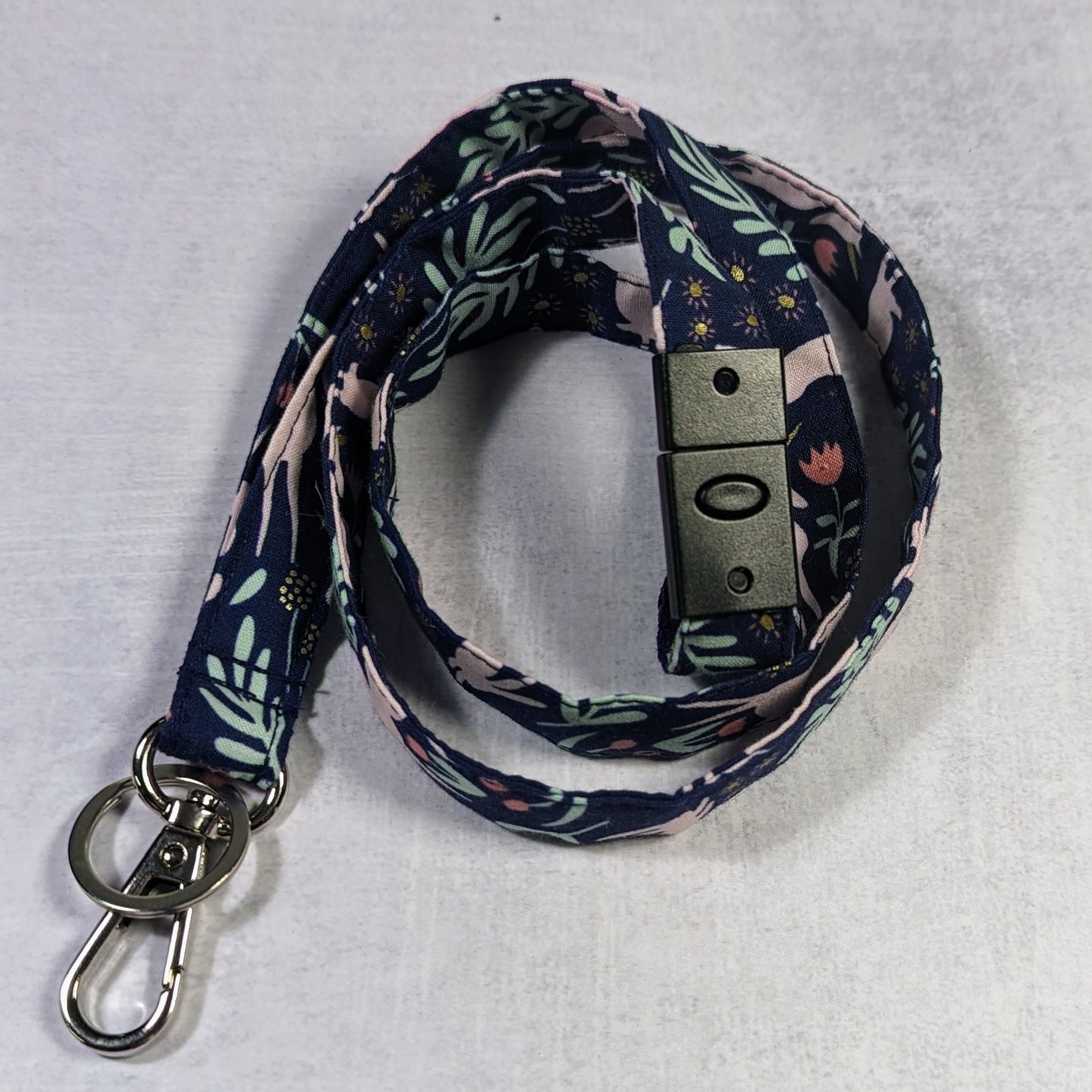 Semi-Custom Sempre Lanyard
