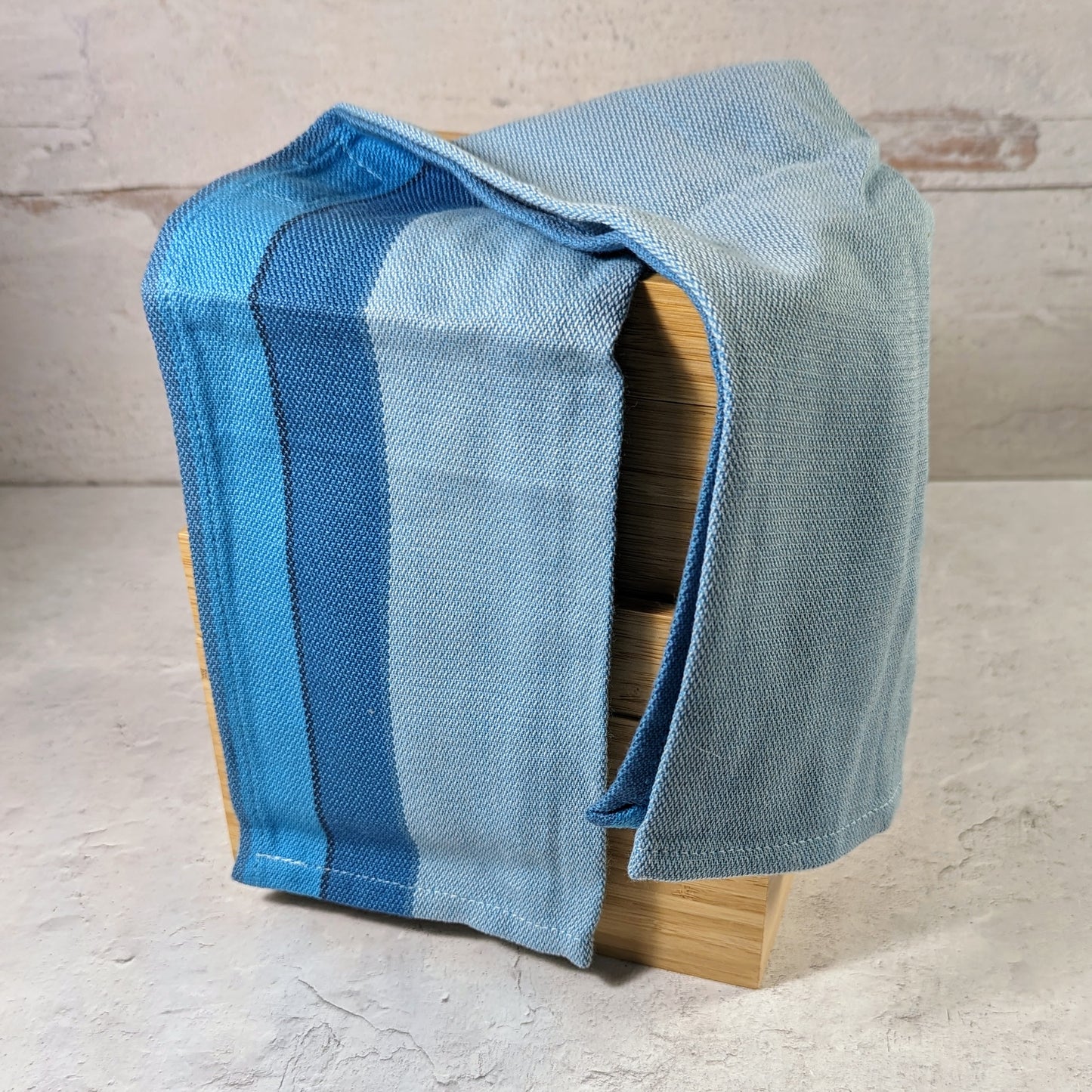 Dolcino Capri Wrap Scrap Hand Towels (set of 2)