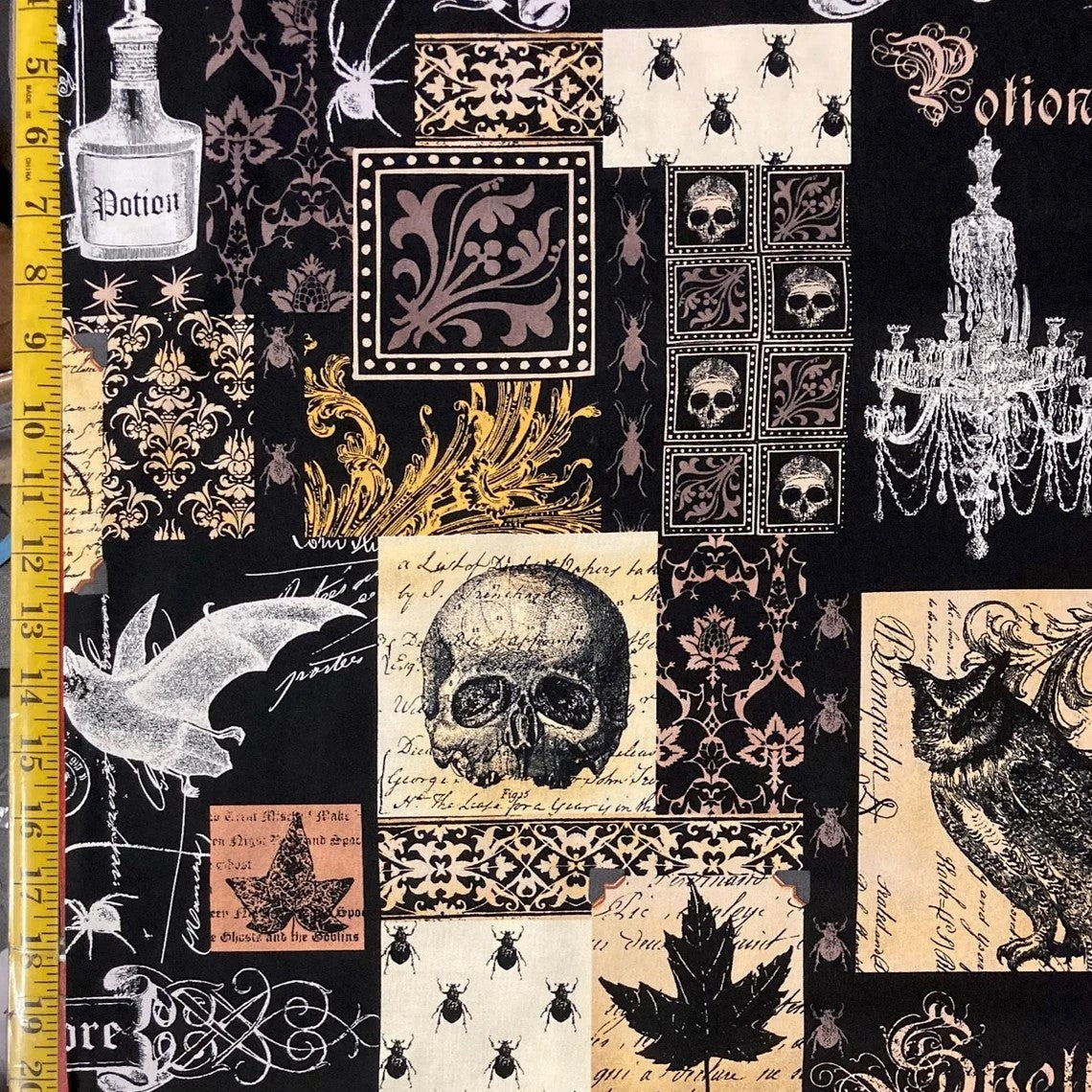 Gothic Minuet Dice and Ditty Bag