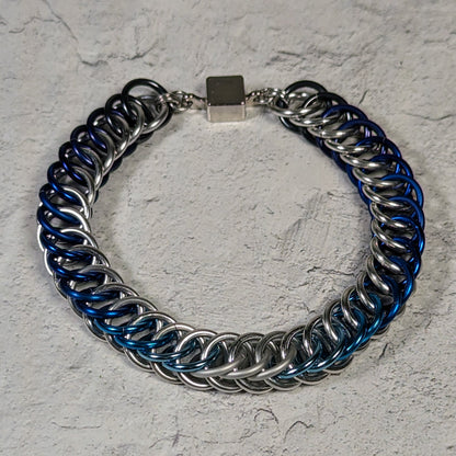 Variegated blues chainmaille bracelet