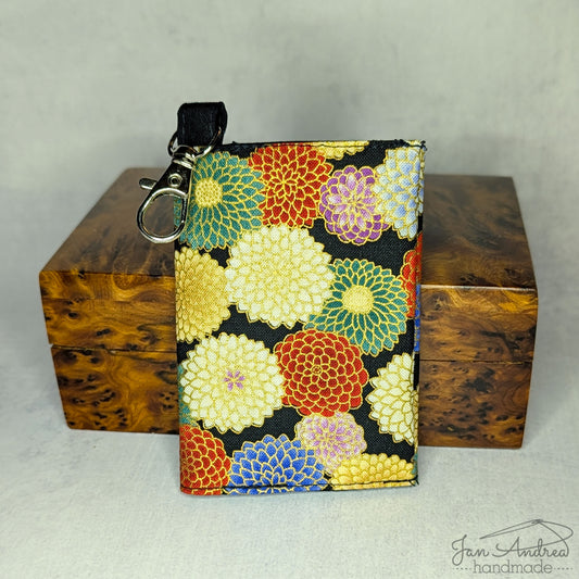 Chrysanthemums Breve Card Wallet