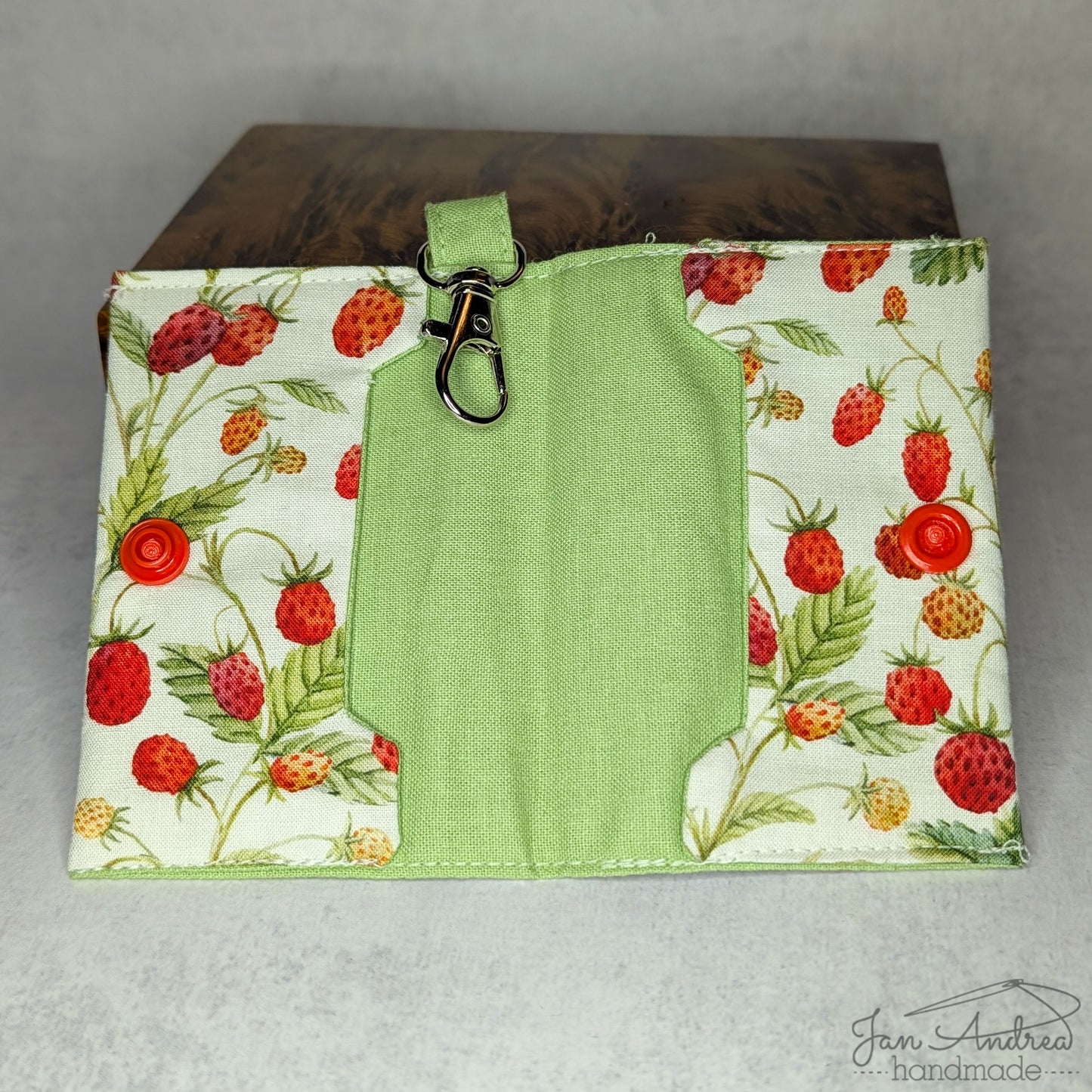 Strawberries Breve Card Wallet