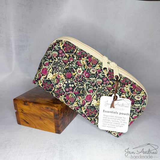 Meadow Honeycomb Arioso Pouch